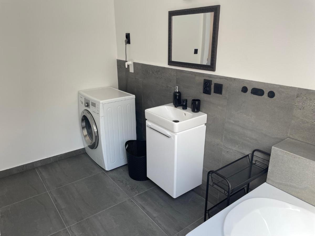 Apartman Vera Παρντούμπιτσε Εξωτερικό φωτογραφία